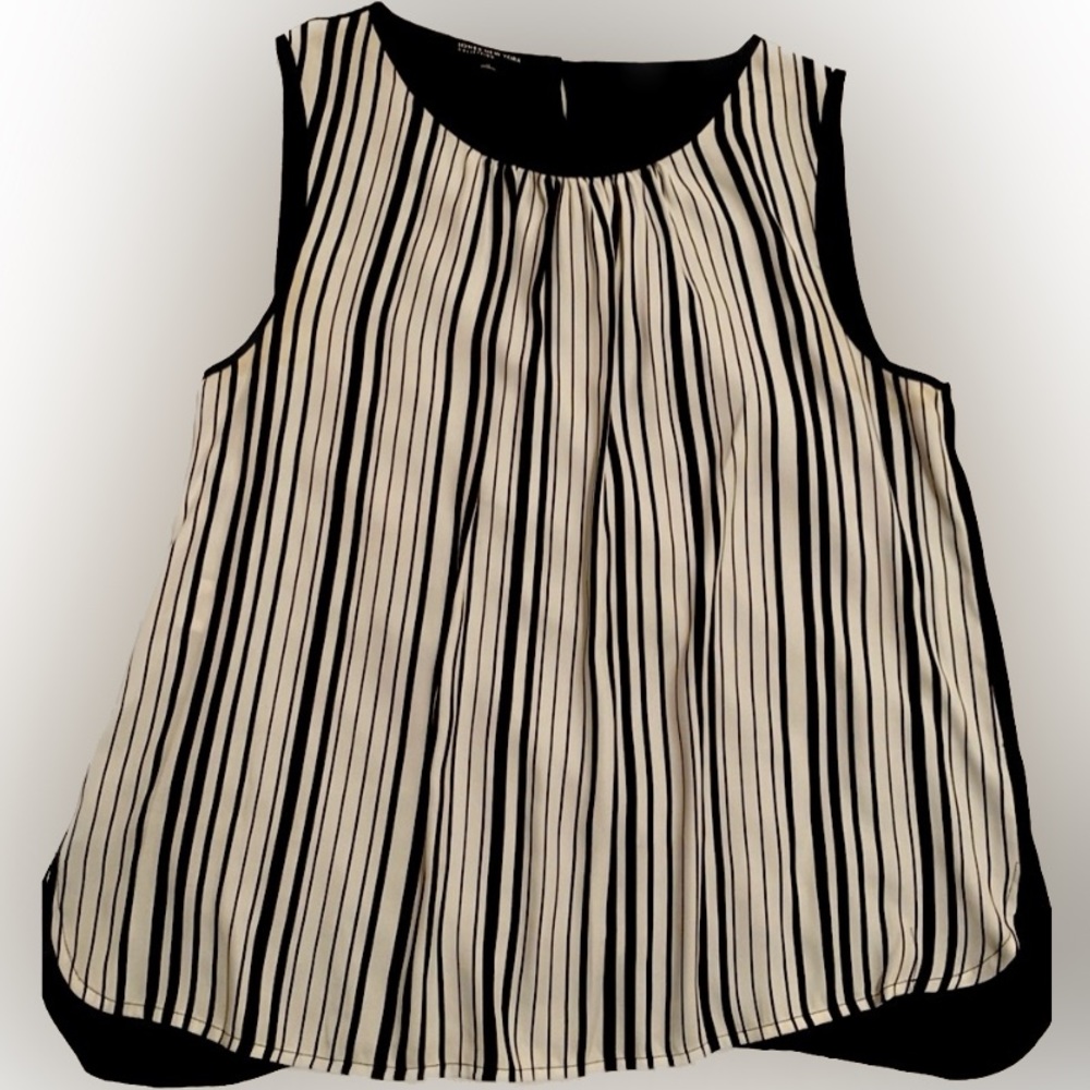 Jones New York Collection black&white silky top size 14